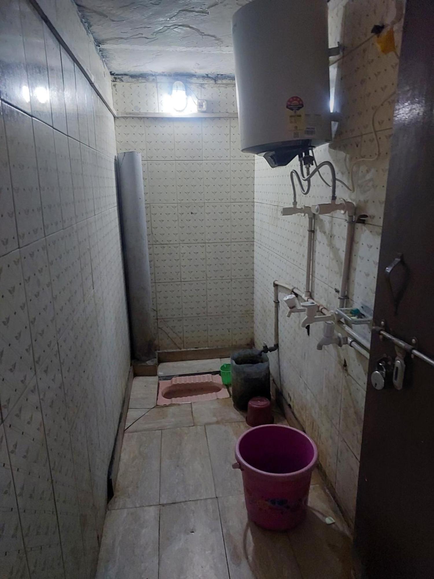 Kanti Devi Seva Sadan Mathura Eksteriør bilde